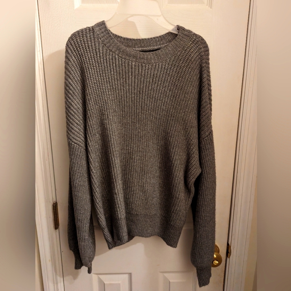 Women's Green Sweater